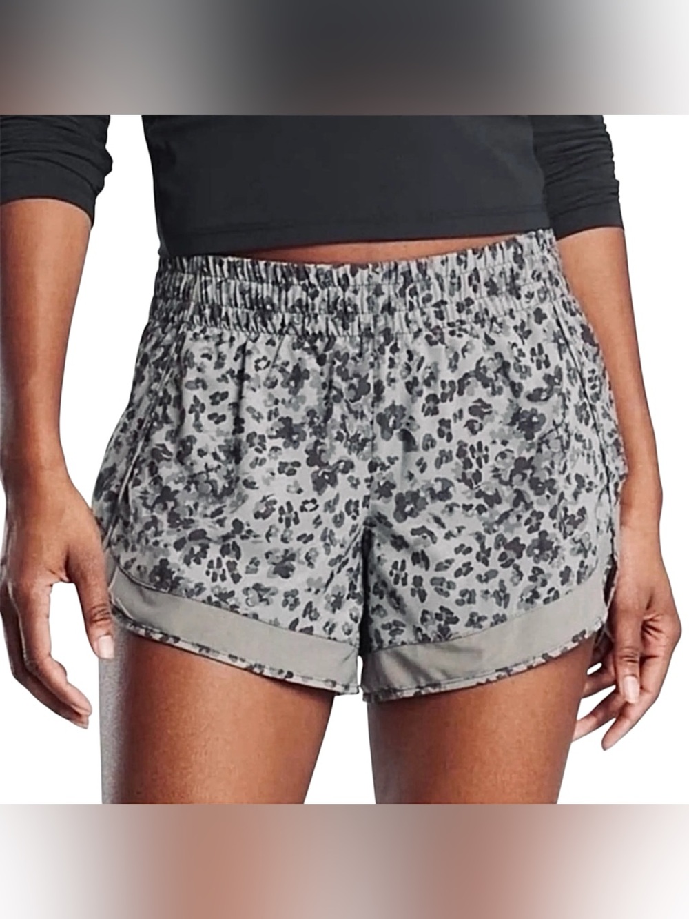 Athleta Mesh Racer Run Floral Lined Running Shorts Gray Size Small